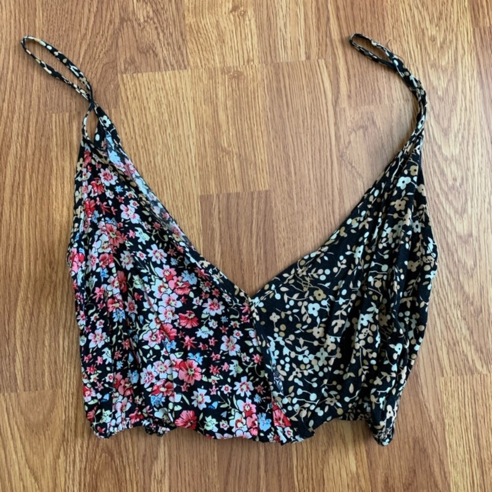 Floral Urban Renewal crop top